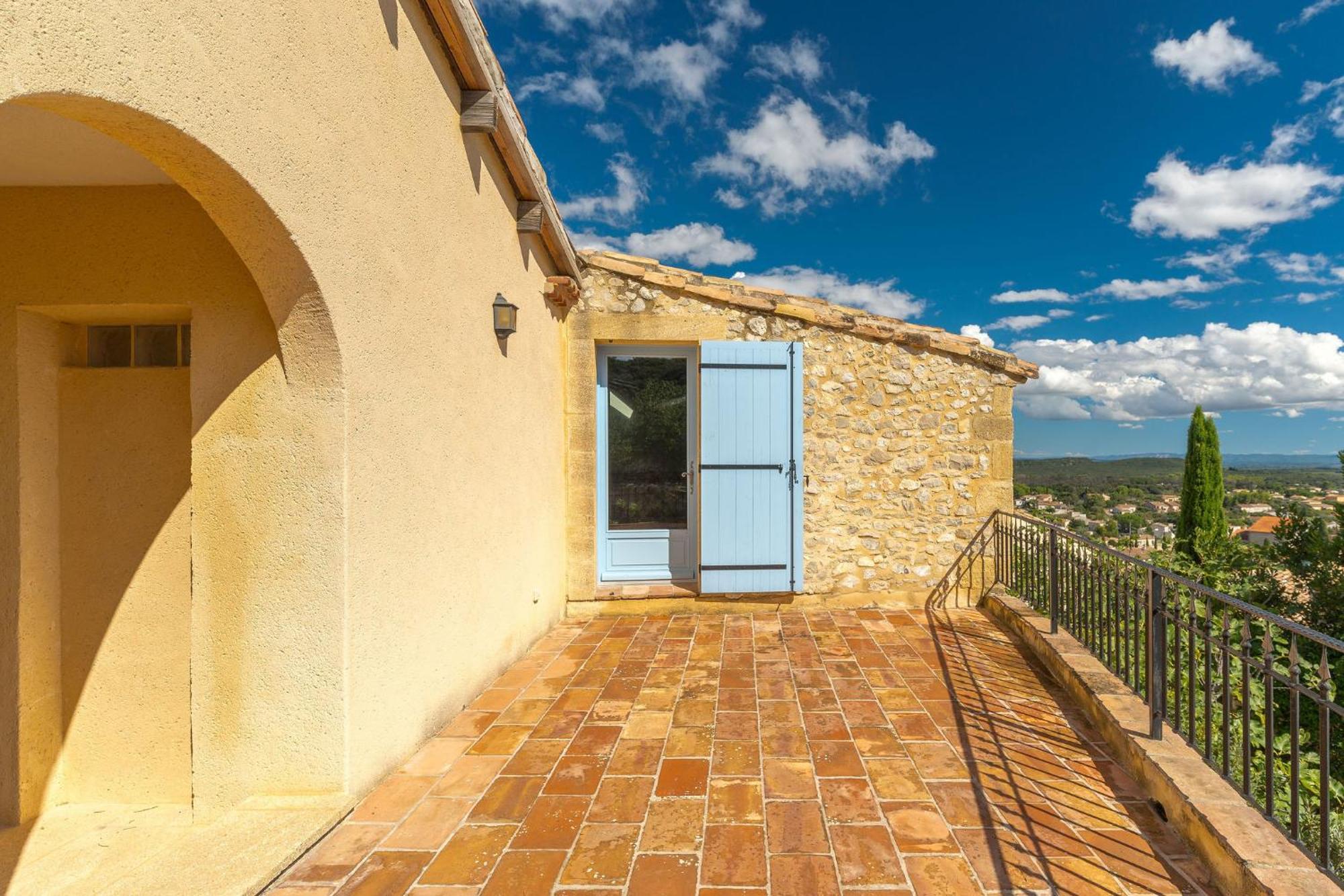 Vila Les Calades Lédenon Exteriér fotografie